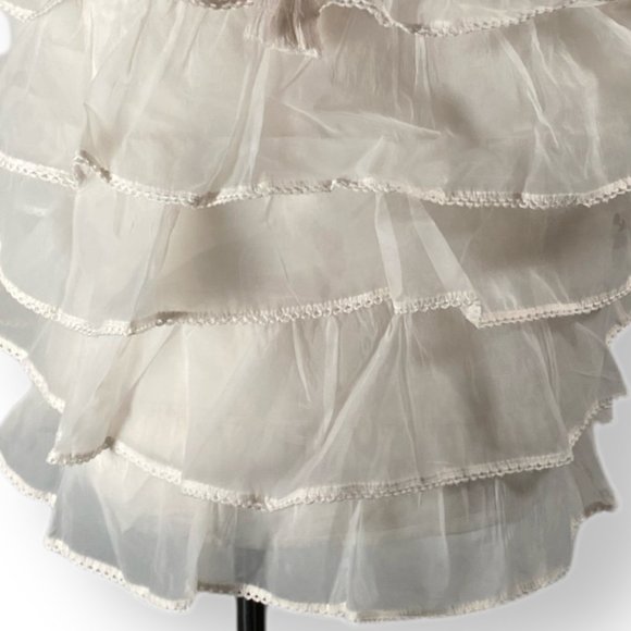 Anthropologie, Seen Worn Kept, EUC, Flutter, White, Sleeveless Ruffle, Top, Med - Picture 12 of 13